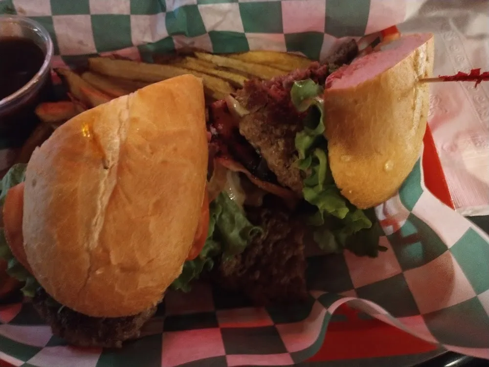 Gizmo Burger